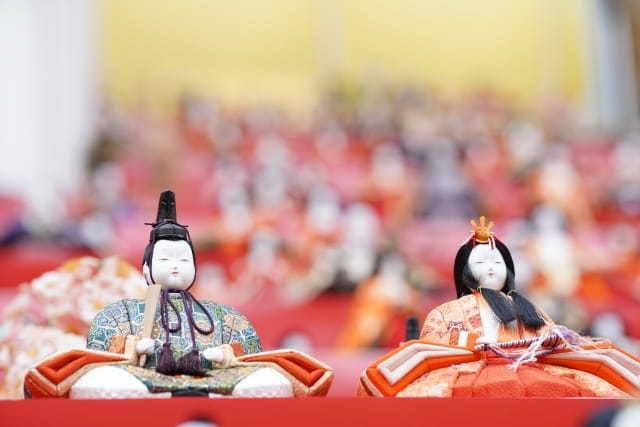 ひな人形、ひな祭り
